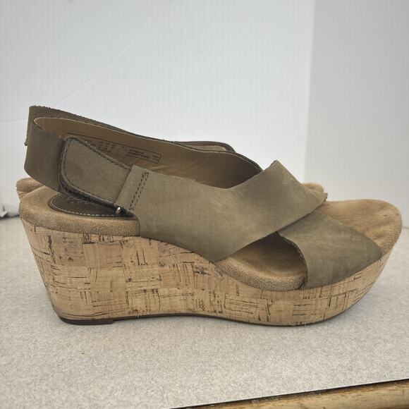 Womens Clark Caslynn Shae Wedge Sandal Tan Size 9 Open Toe Cross Strap Ankle - Picture 7 of 9